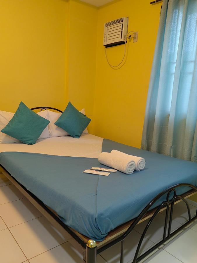Yellowpad Hotel Davao Exterior foto